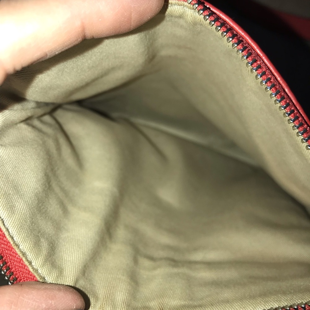 Coach crossbody. - Picture 4 of 4